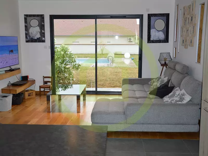 Maison, 175 m²