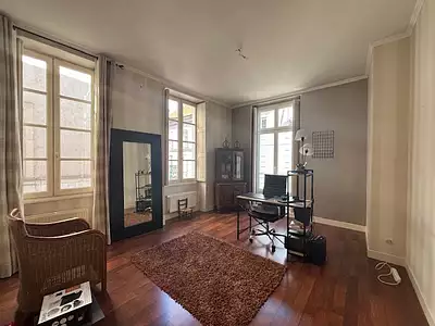Appartement, 151 m²