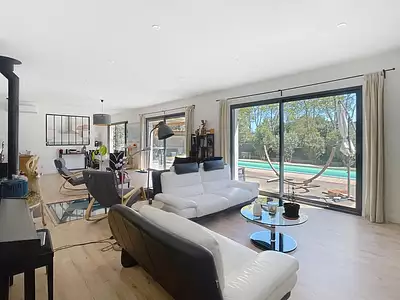 Maison, 160 m²