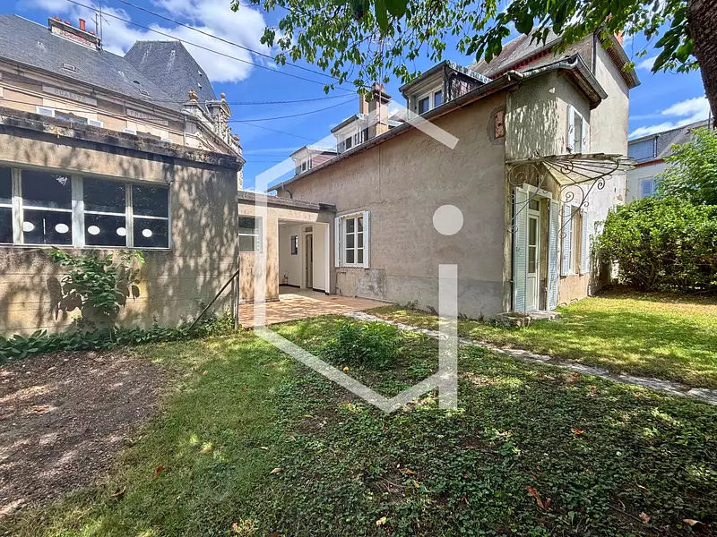 Maison, 156 m²