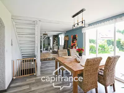 Maison, 211 m²