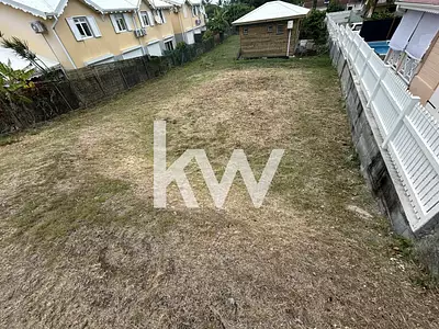 Terrain, 451 m²