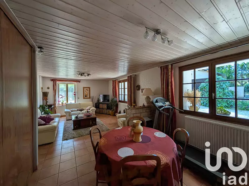 Maison, 184 m²
