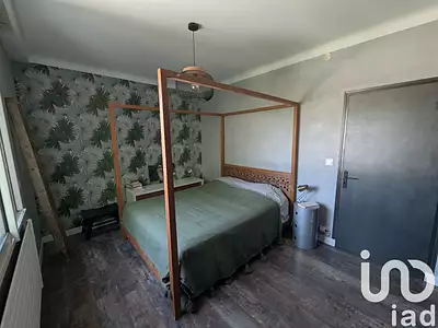 Maison, 166 m²