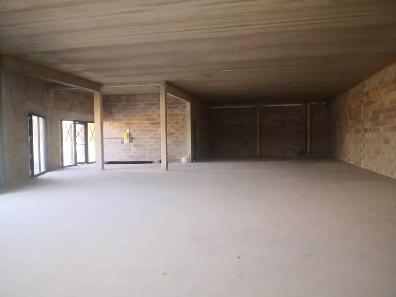 Divers, 220 m²