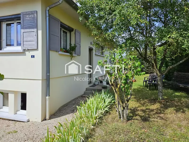 Maison, 94 m²