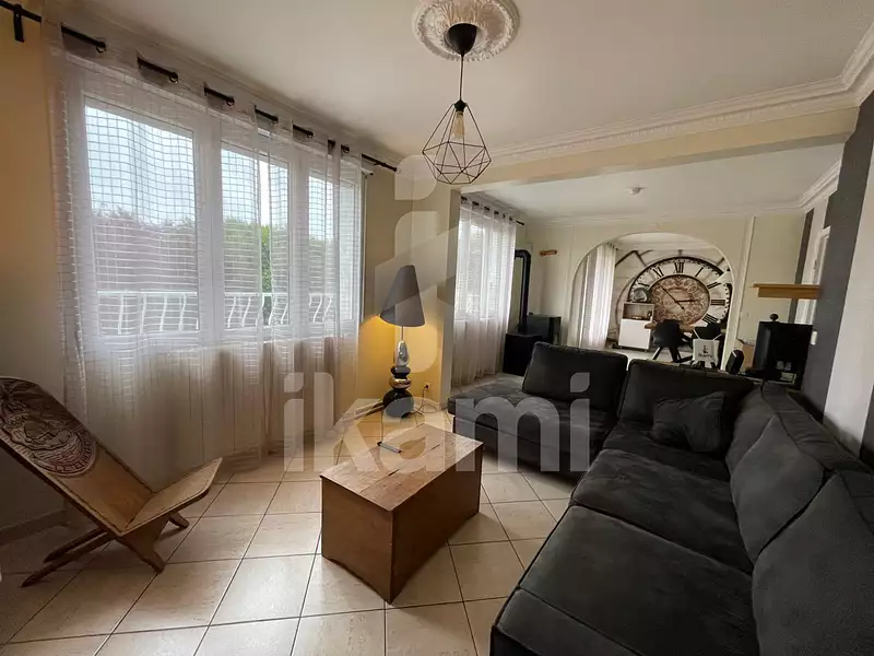 Maison, 168 m²