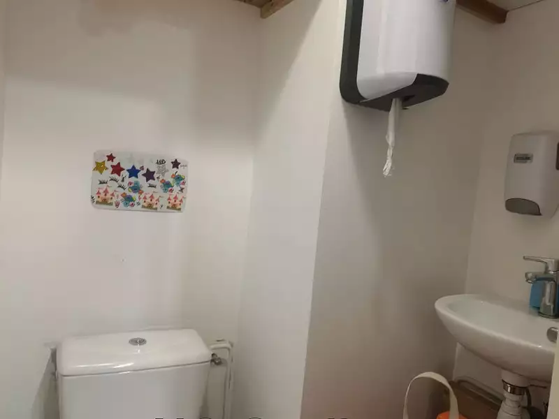 Divers, 30 m²