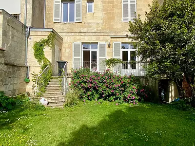 Maison, 208 m²