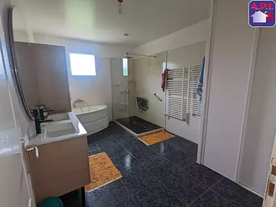 Maison, 137 m²