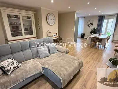 Maison, 83 m²