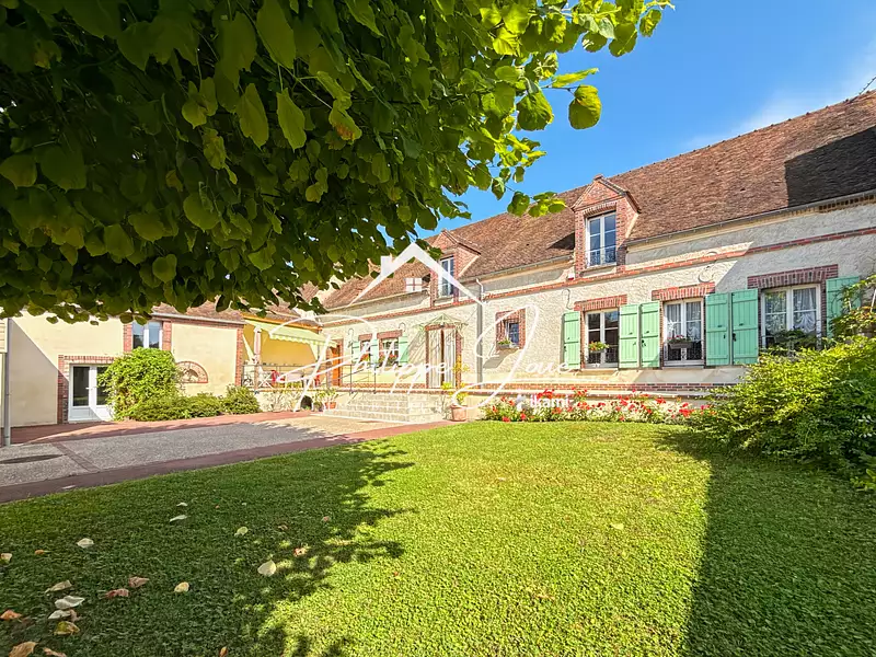 Maison, 258 m²