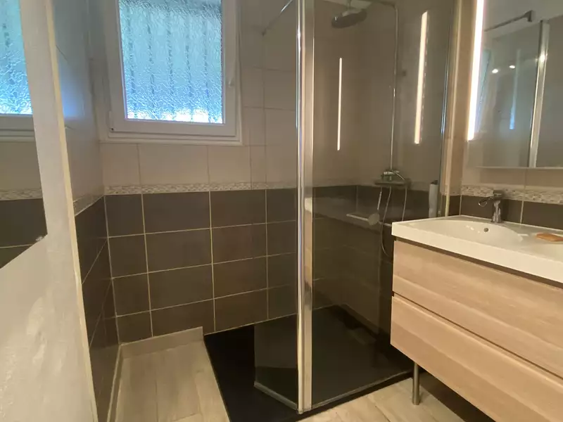 Maison, 201 m²