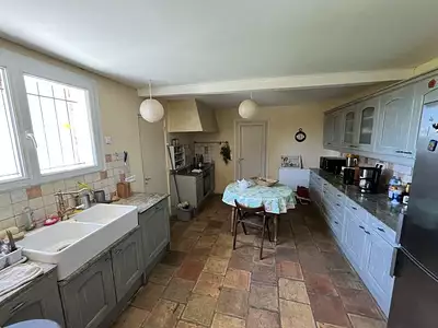 Maison, 276 m²