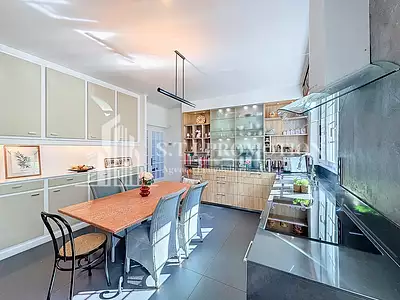Maison, 203 m²