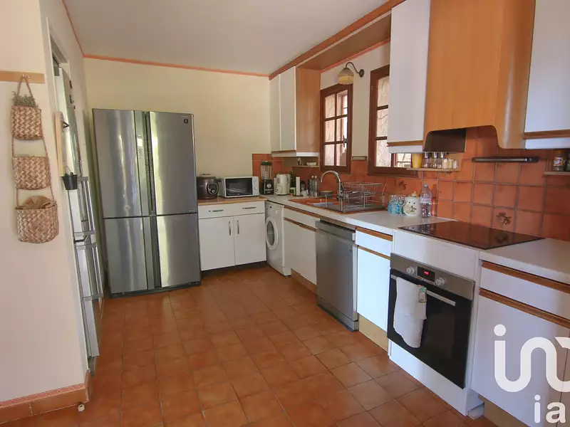 Maison, 180 m²