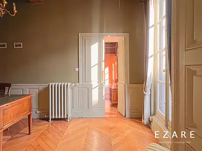 Appartement, 215,15 m²