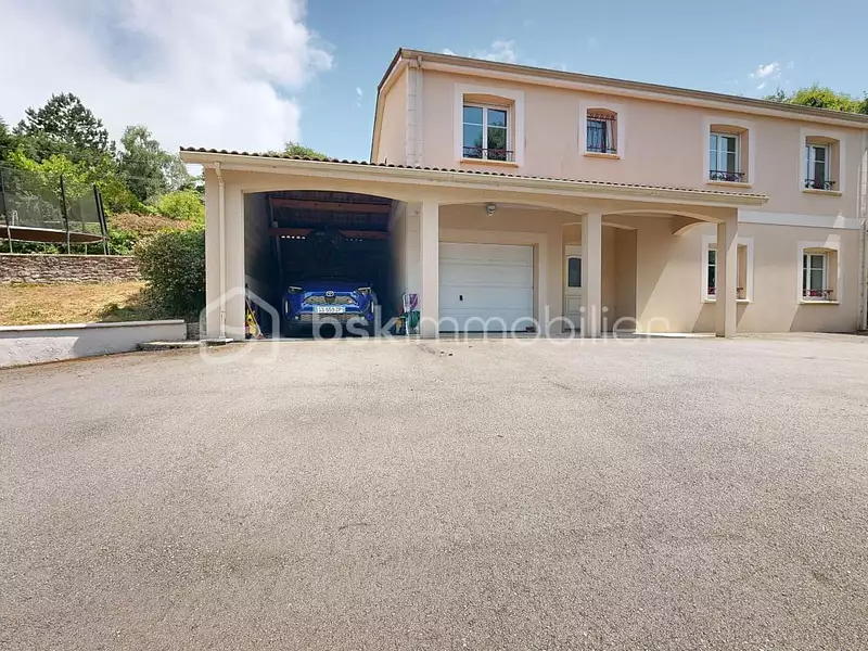 Maison, 140 m²