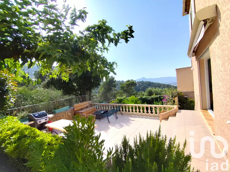 Maison, 94 m²