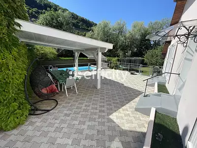 Maison, 210 m²