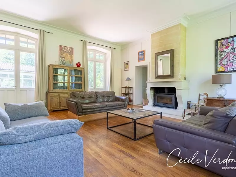 Maison, 280 m²