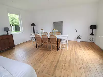 Maison, 240 m²