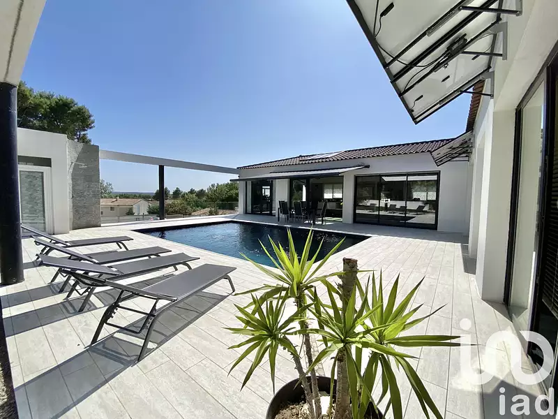 Maison, 310 m²