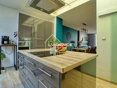 Maison, 98 m²