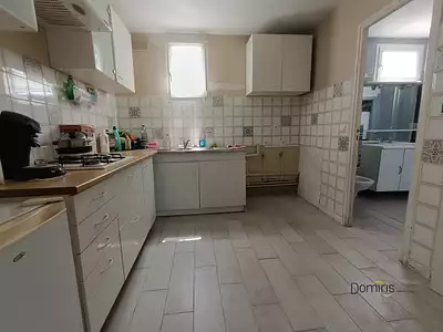 Maison, 77 m²