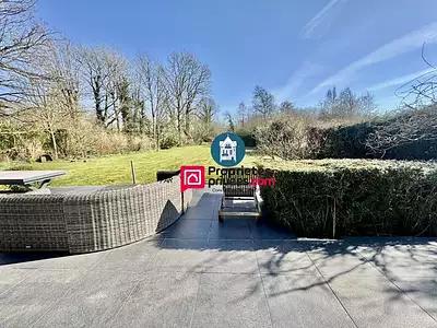 Maison, 166 m²