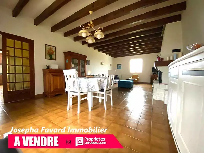 Maison, 145 m²