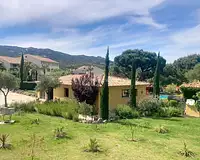 Maison, 215 m²