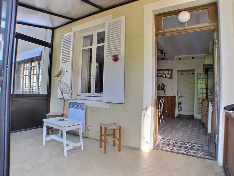 Maison, 176 m²
