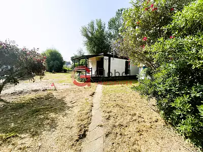 Terrain, 772 m²
