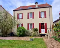 Maison, 235 m²