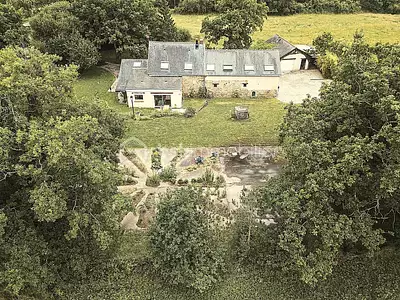 Maison, 220 m²