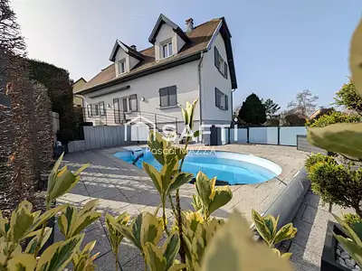 Maison, 165 m²