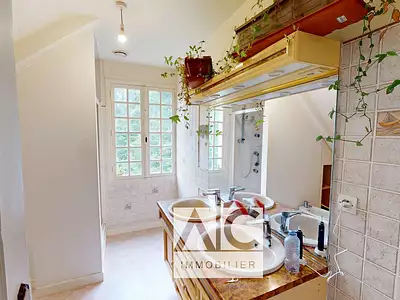 Maison, 151 m²
