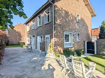 Maison, 145 m²