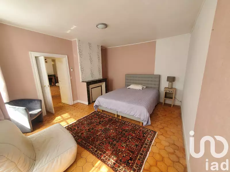 Maison, 210 m²