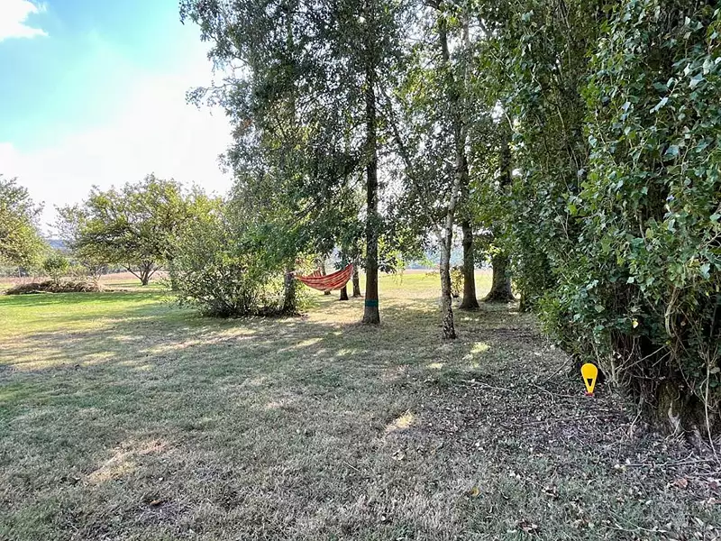 Terrain, 1 146 m²