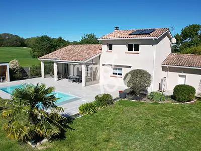 Maison, 144 m²