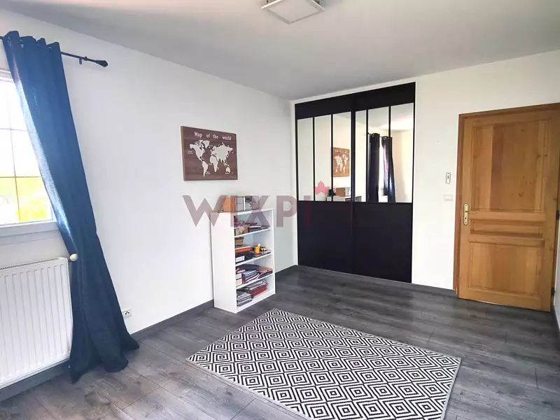 Maison, 243,78 m²