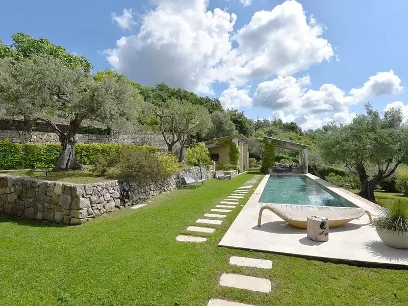 Maison, 283 m²
