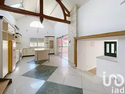 Maison, 195 m²