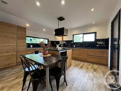 Maison, 150 m²