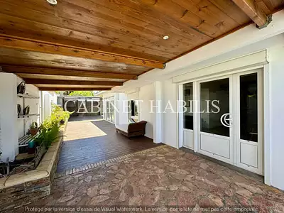 Maison, 240,05 m²
