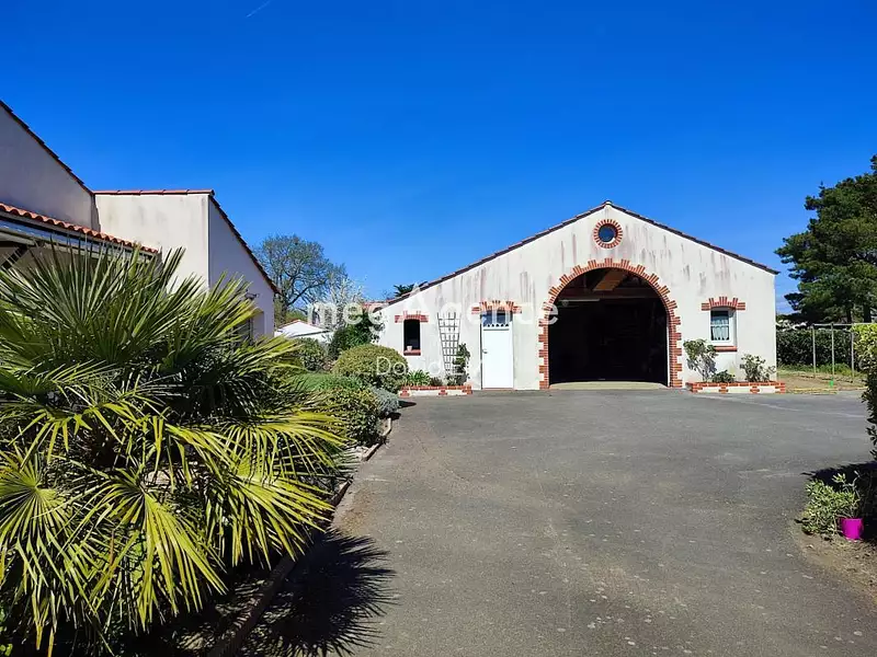 Maison, 167 m²
