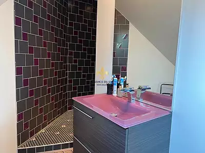 Maison, 212 m²