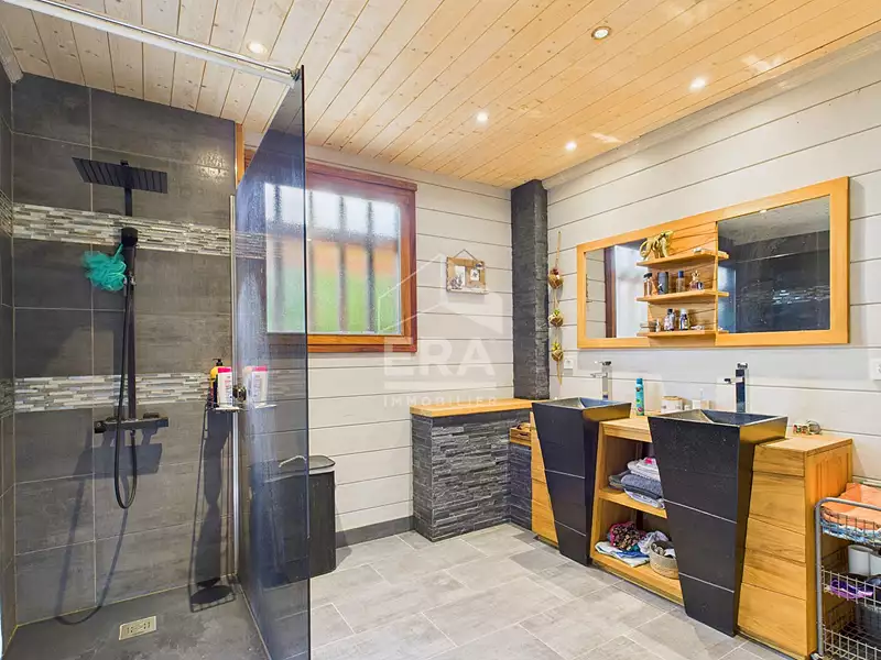 Maison, 163 m²